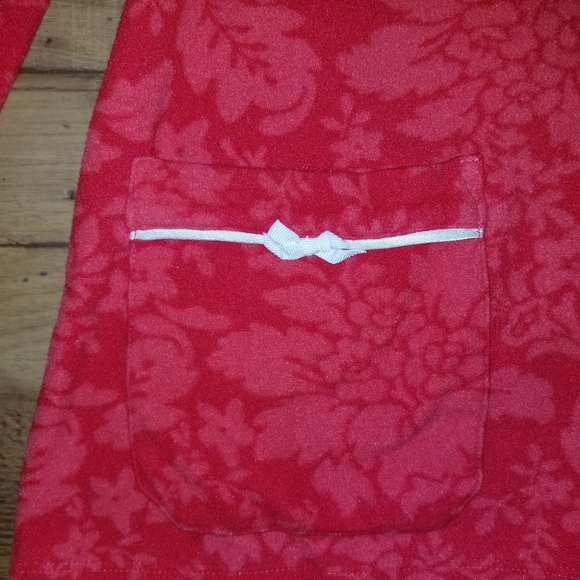 Vera Wang Pajama Set - Picture 7 of 7